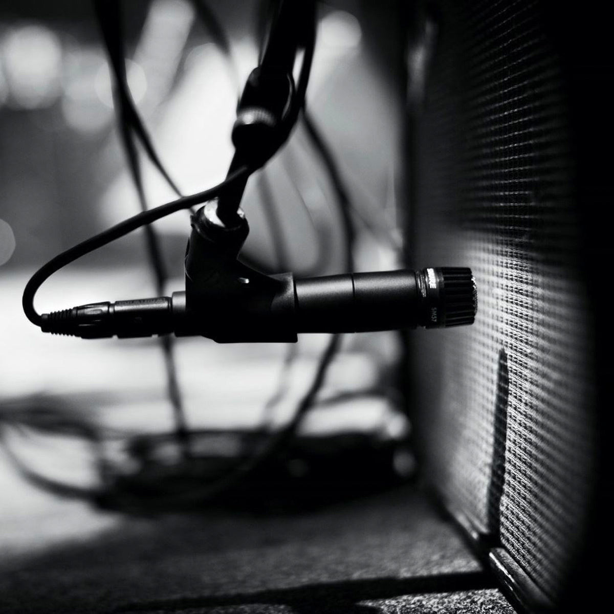 SHURE SM57-LC Micrófono Dinámico Legendary Cardiode Instrumentos Profesional